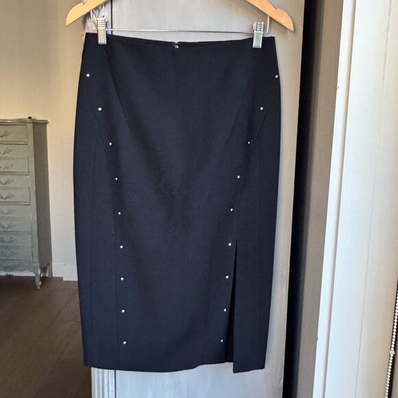 White House Black Market Black Pencil Skirt Sz 6 Gold Stud Embellishments - Picture 1 of 8